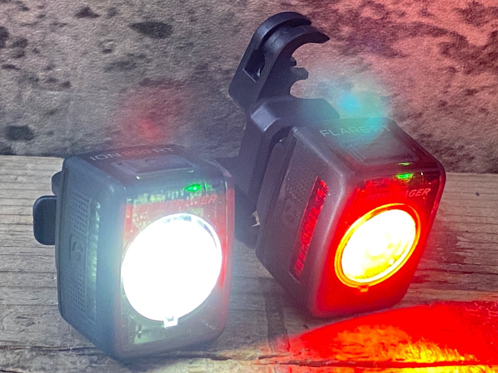 JY949 ボントレガー BONTRAGER ION 200 RT FLARE RT フロントライト リアライト 前後セット ※点灯確認済み
