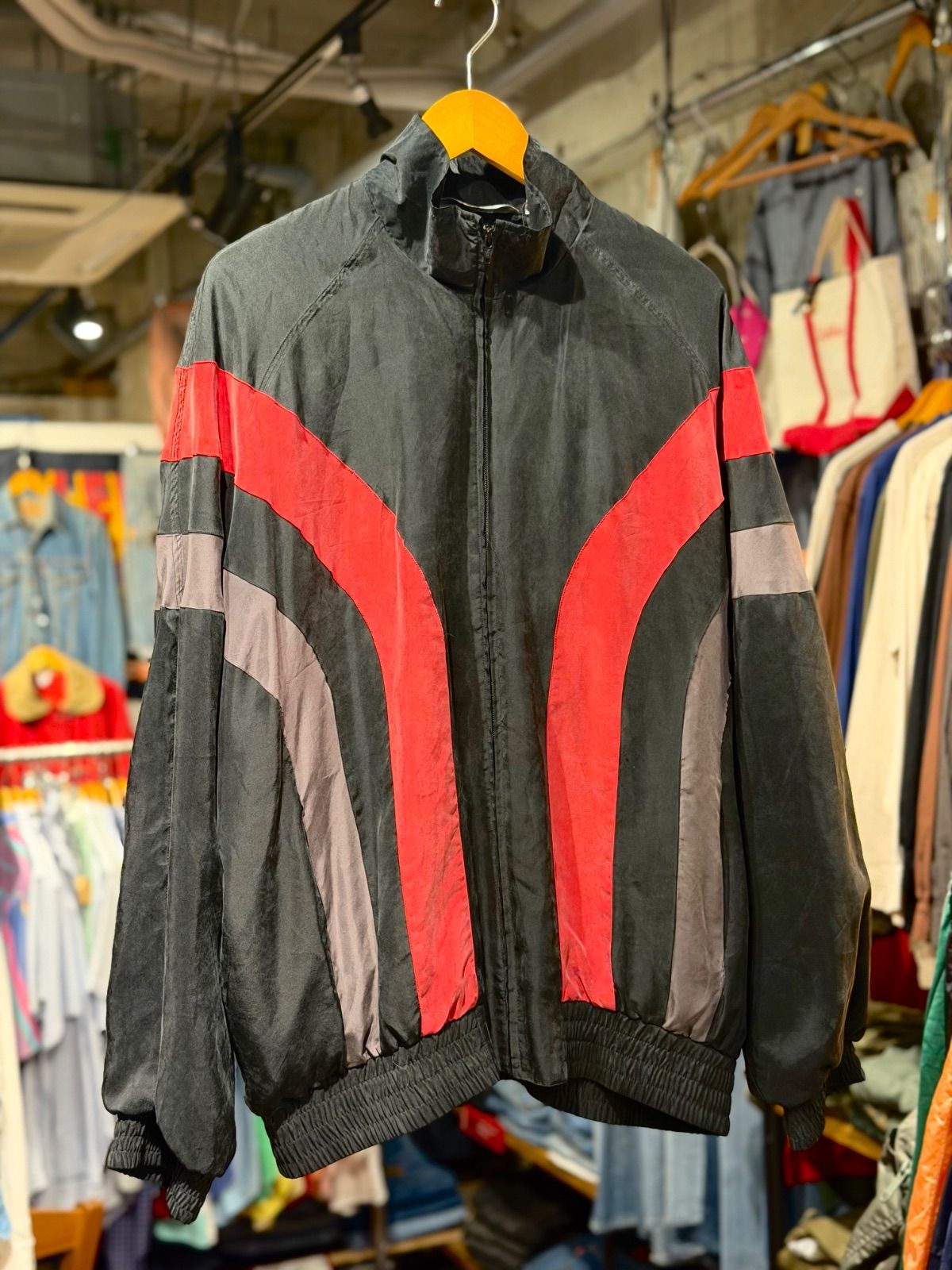 【 100% SILK Blouson 】シルクブルゾン　ブラック　黒　《 L 》