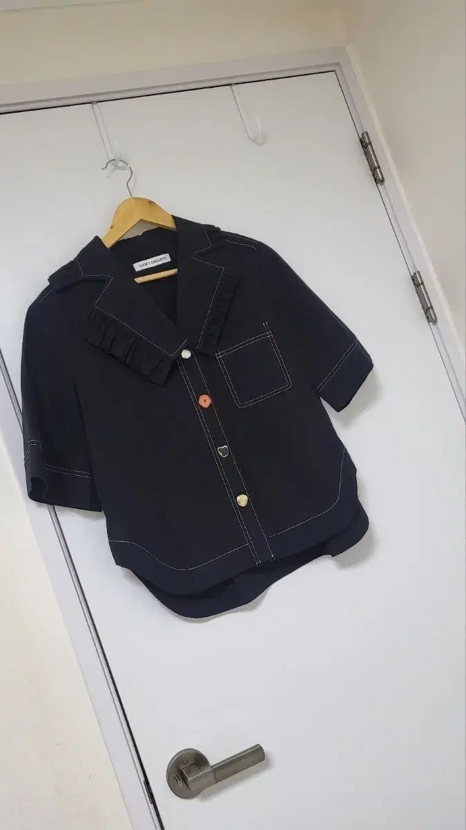 LUCKY CHOUETTE ラッキーシュエトゥ 半袖 ブラウス