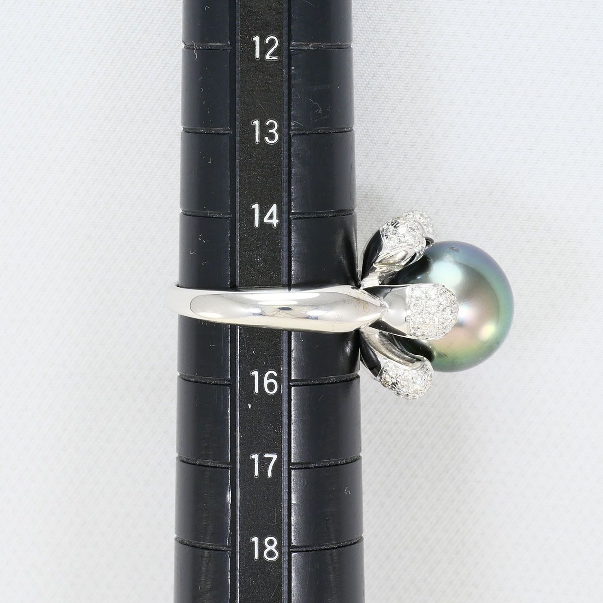 K18WG リング・指輪 15号 黒蝶真珠 ダイヤモンド 0.62 ct カード鑑別書 