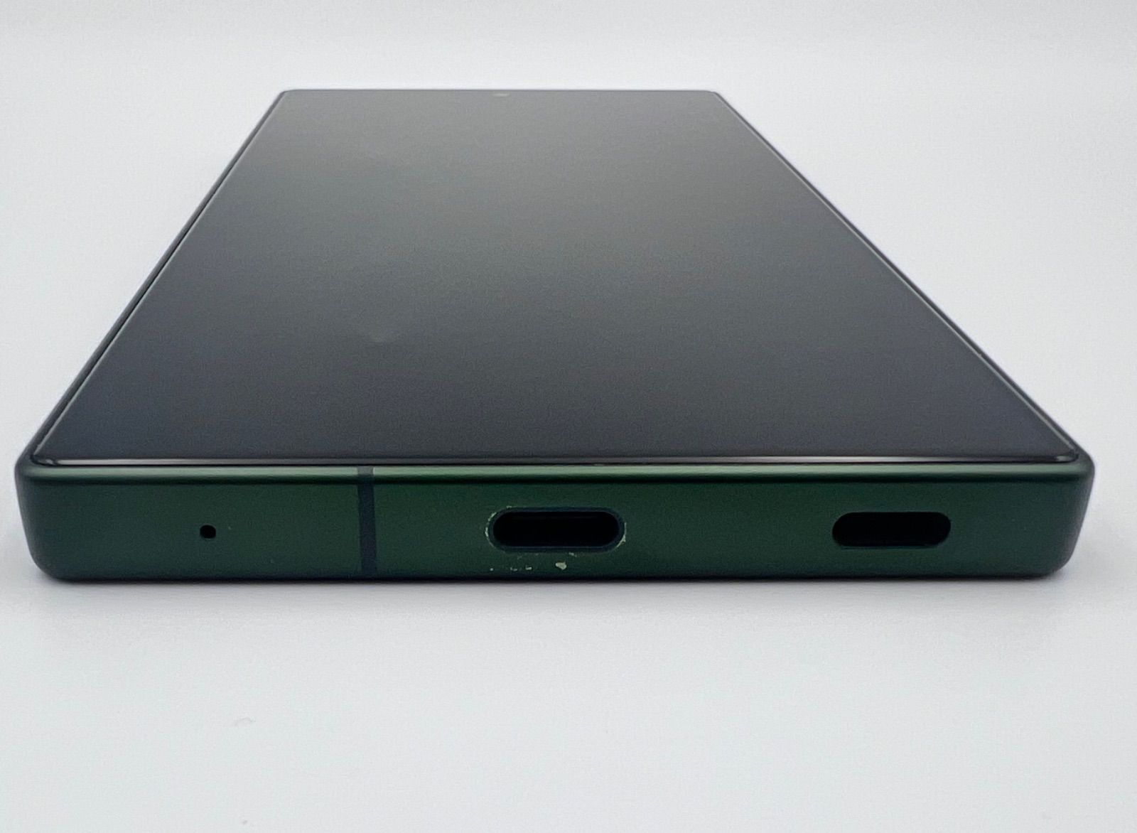 AQUOS R9 256GB SIMフリー（A401SH）中古 やや傷あり - メルカリ