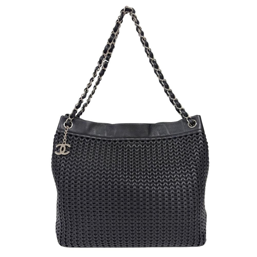 シャネル CHANEL キャビアスキン メッシュ チェーン トートバッグ キャビアスキン ブラック シルバー金具 編み込み ココチャーム 9番台【中古】