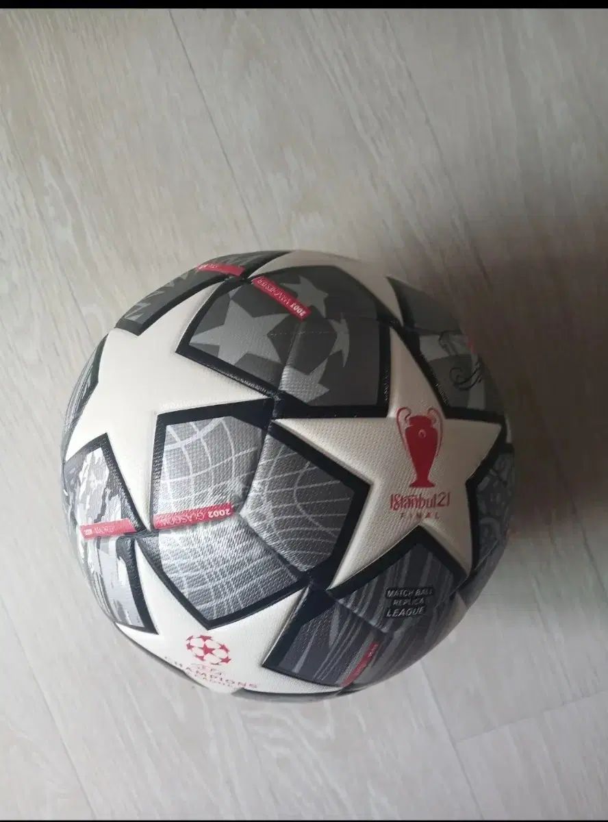 UCL チャンピオンズリーグ サッカーボール 出品