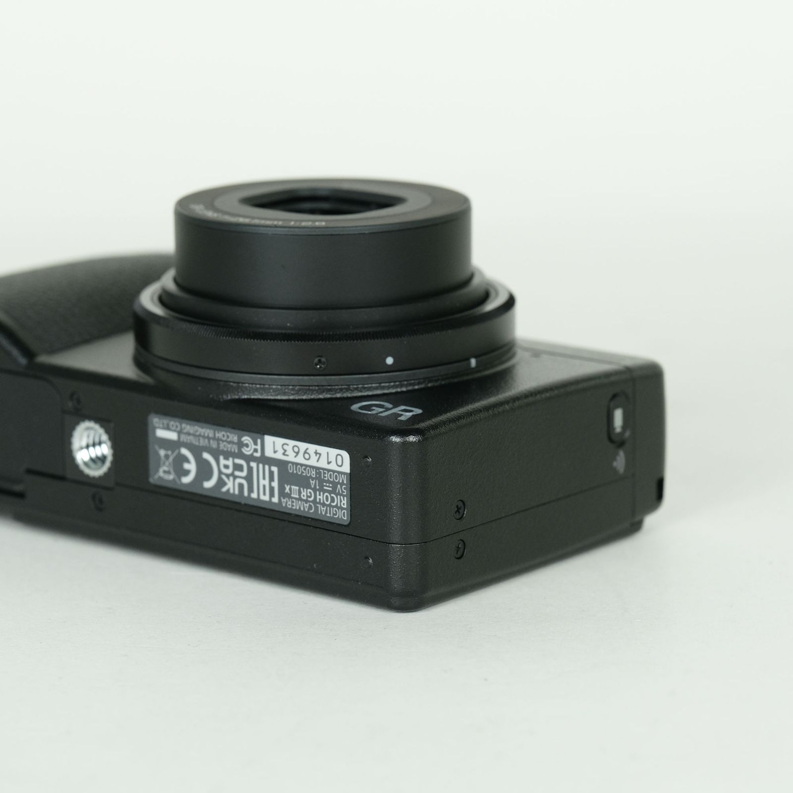 美品 | シャッター数879回] RICOH GR IIIx HDF | コンパクトデジタル