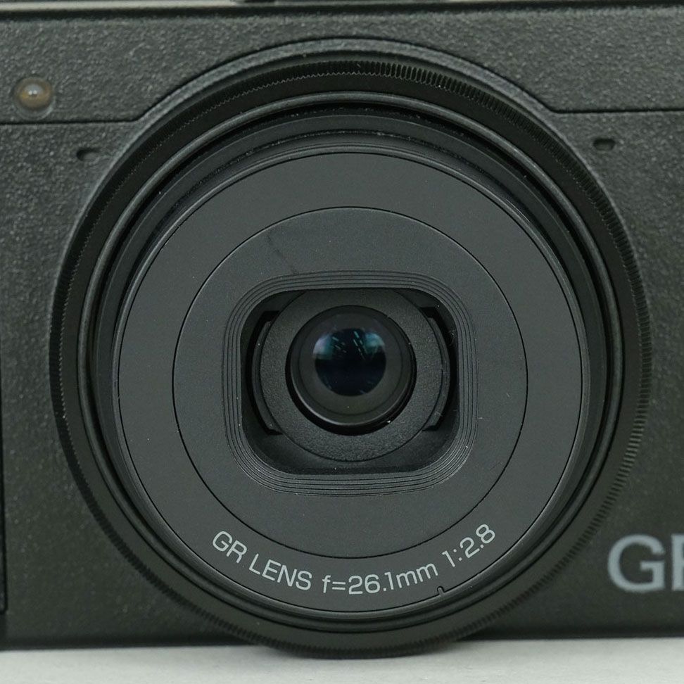 美品 | シャッター数879回] RICOH GR IIIx HDF | コンパクトデジタル