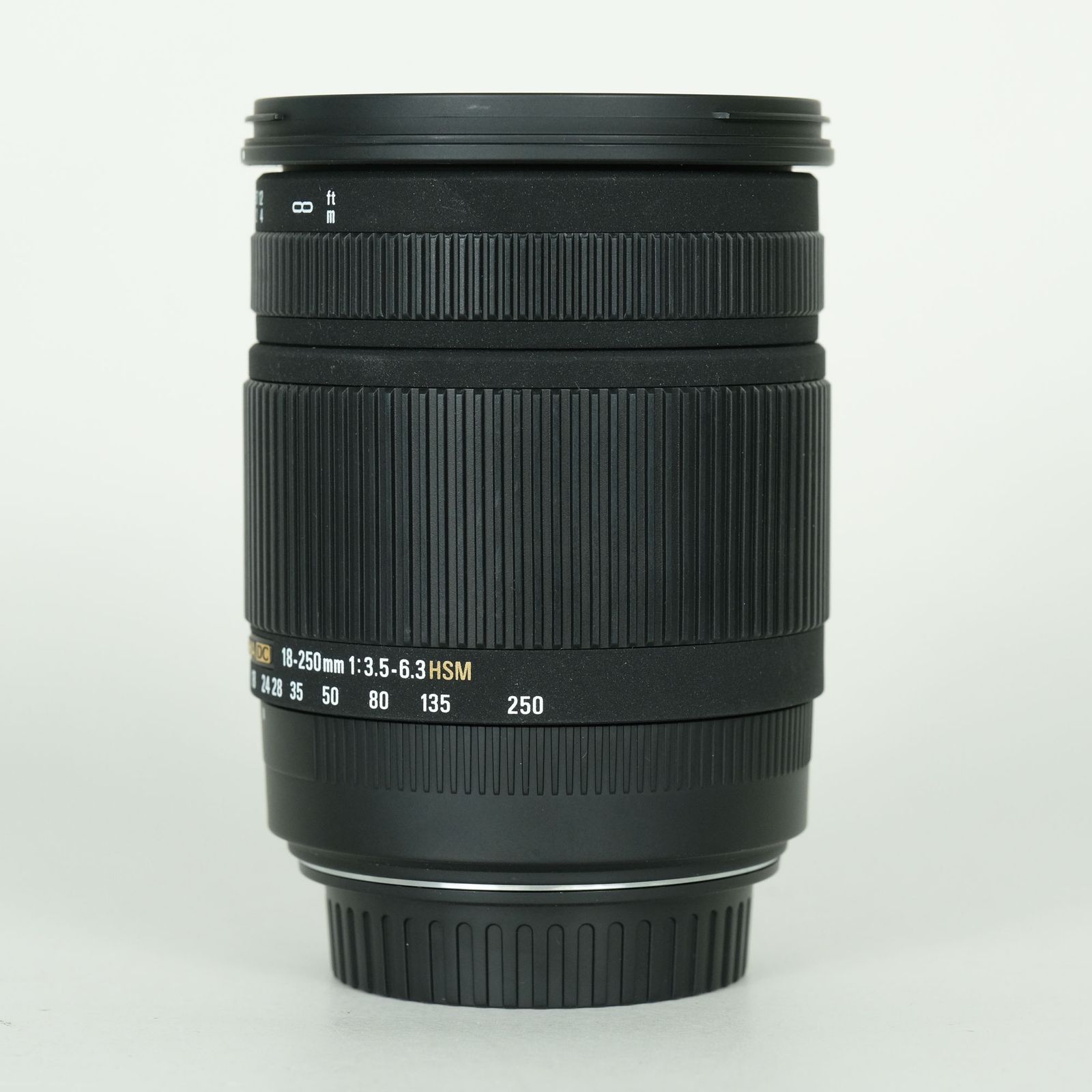 美品 | フィルター付] SIGMA 18-250mm F3.5-6.3 DC OS HSM [キヤノンEF