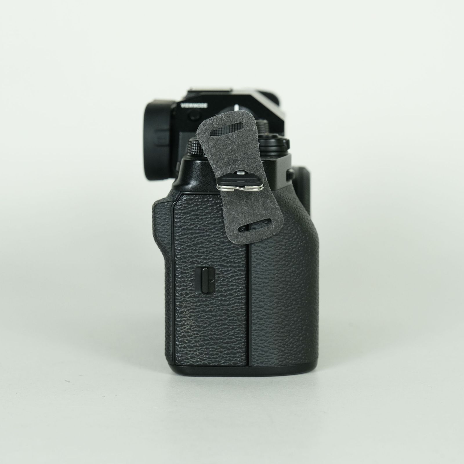 [美品 | シャッター数15回] FUJIFILM X-T4 [ボディ ブラック] | FUJIFILM Xマウント