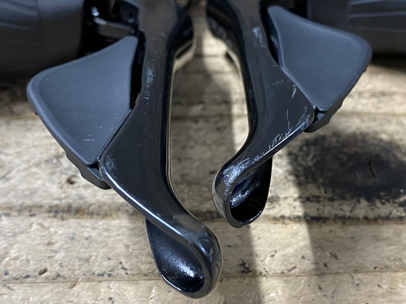 KH025 シマノ SHIMANO デュラエース DURA-ACE ST-R9100 STIレバー左右セット 2x11S KH025 シマノ SHIMANO デュラエース DURA-ACE ST-R9100 STIレバー左右セット 2x11S