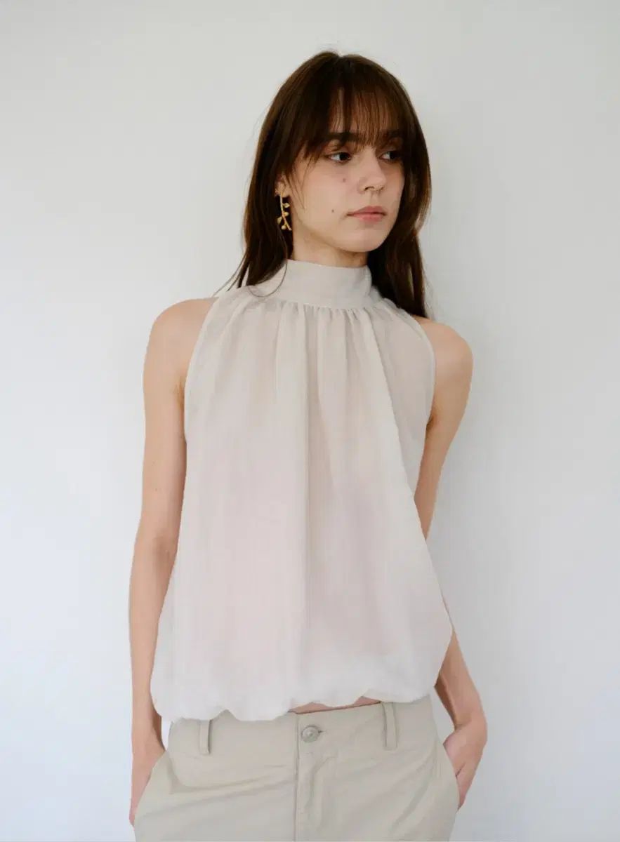 더릴 Glow Halter Neck Blouse Light Gray リール グロウ ホルターネック ブラウス ライトグレー