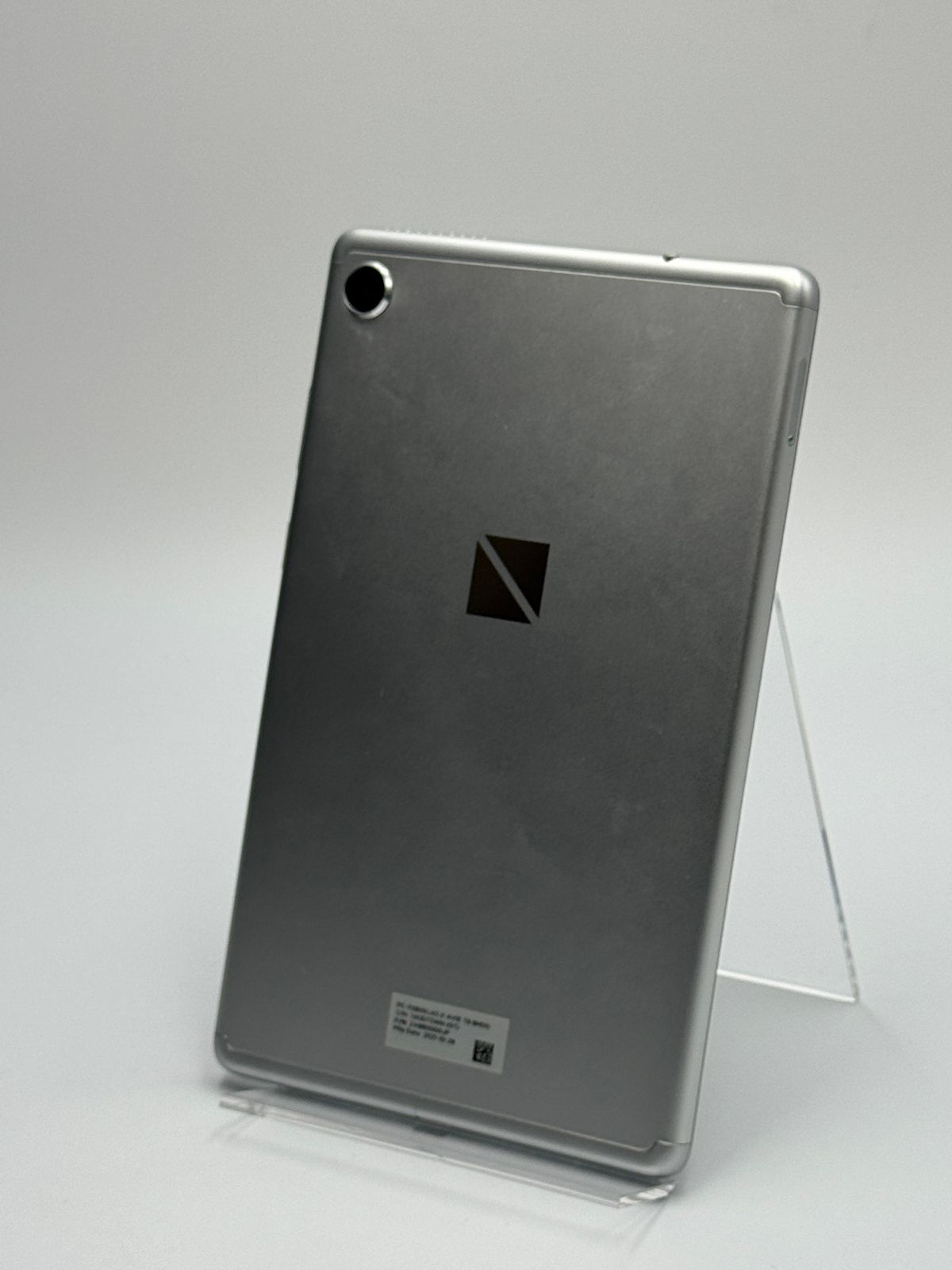 【新品同様】LAVIE T8 8HD1 PC-T0855CAS 32GB㊽ 中古C LAVIE T8 8HD1 PC-T0855CAS シルバー - メルカリ