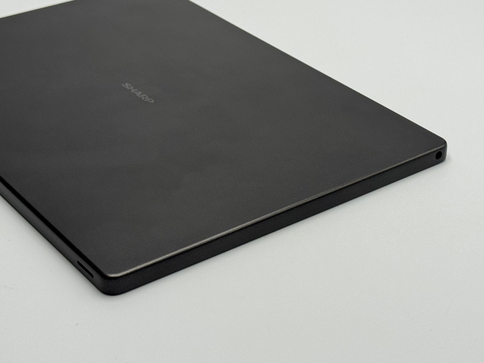 中古A】SHARP SH-T01 Black 64GB - メルカリ