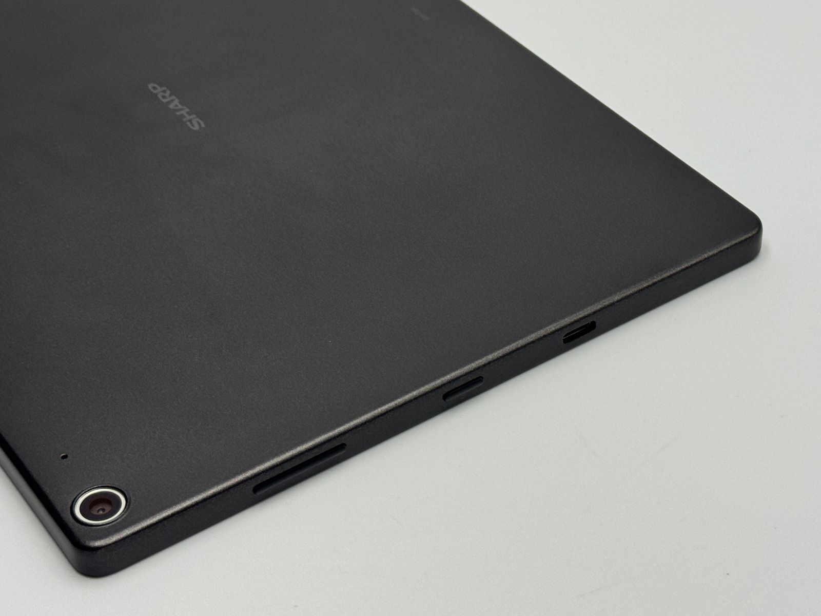 中古A】SHARP SH-T01 Black 64GB - メルカリ