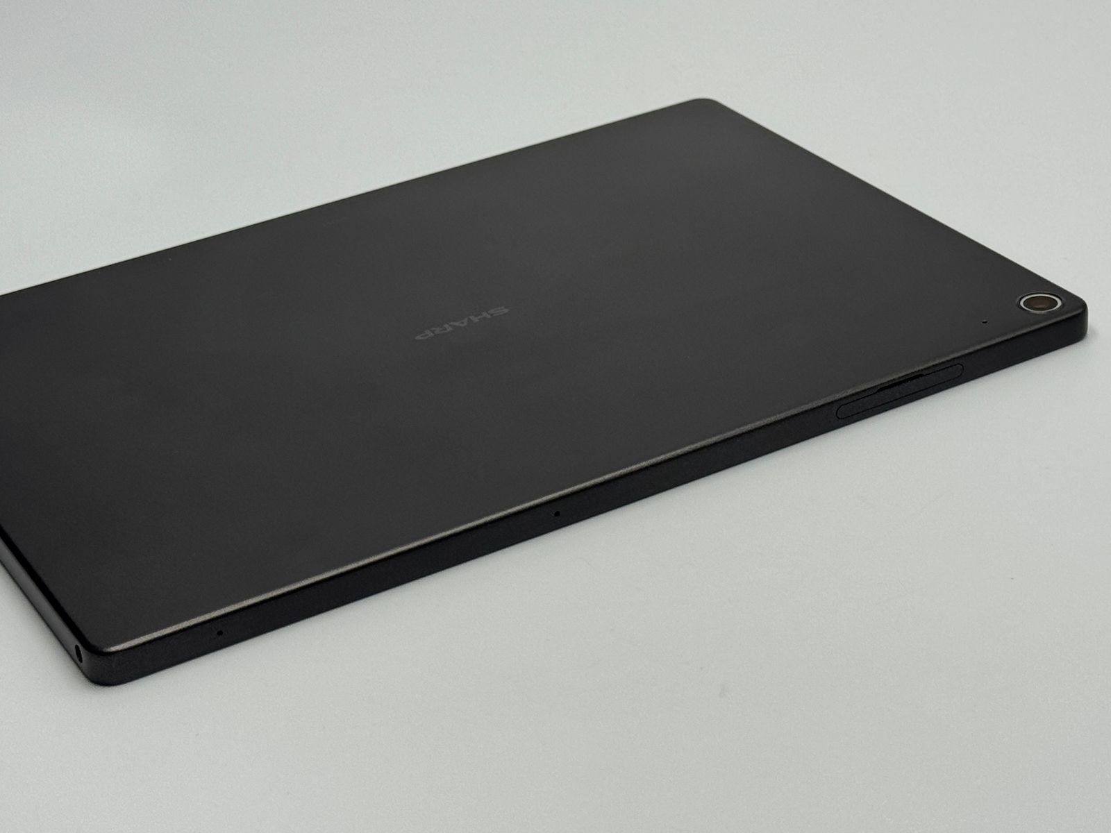 中古A】SHARP SH-T01 Black 64GB - メルカリ