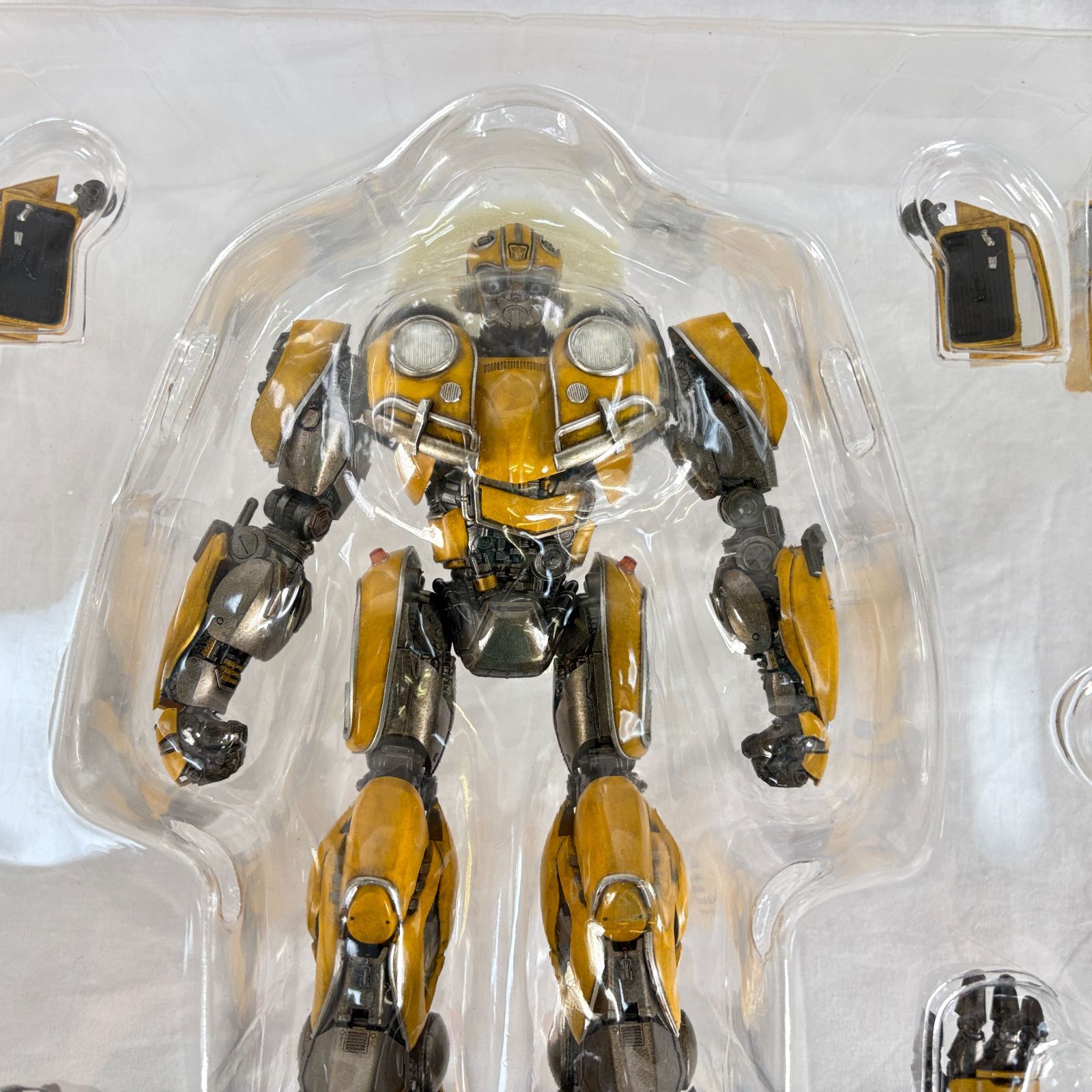 Threezero 3A トランスフォーマー バンブルビー DLX フィギュア threeA