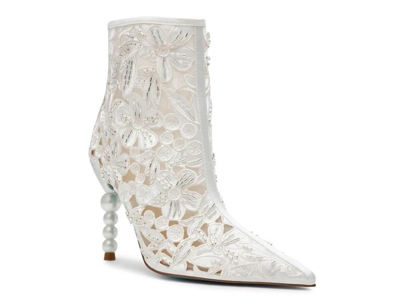 ベッツィジョンソン レディース シューズ ブーツ・レインブーツ Betsey JohnsonJack Bootie Off White オフホワイト