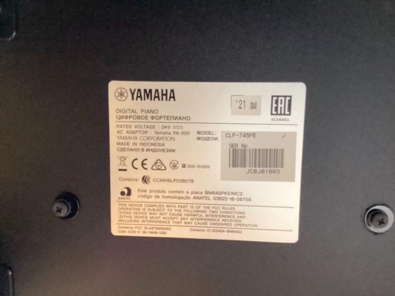 【メンテナンス＆クリーニング済み】 ヤマハ CLP-745PE 黒鏡面艶出し 2021年製 | 電子ピアノ 中古 88鍵盤 木製鍵盤 YAMAHA Clavinova クラビノーバ | 千葉・東京・神奈川・埼玉・愛知限定　中古電子ピアノ専門店の配送設置込