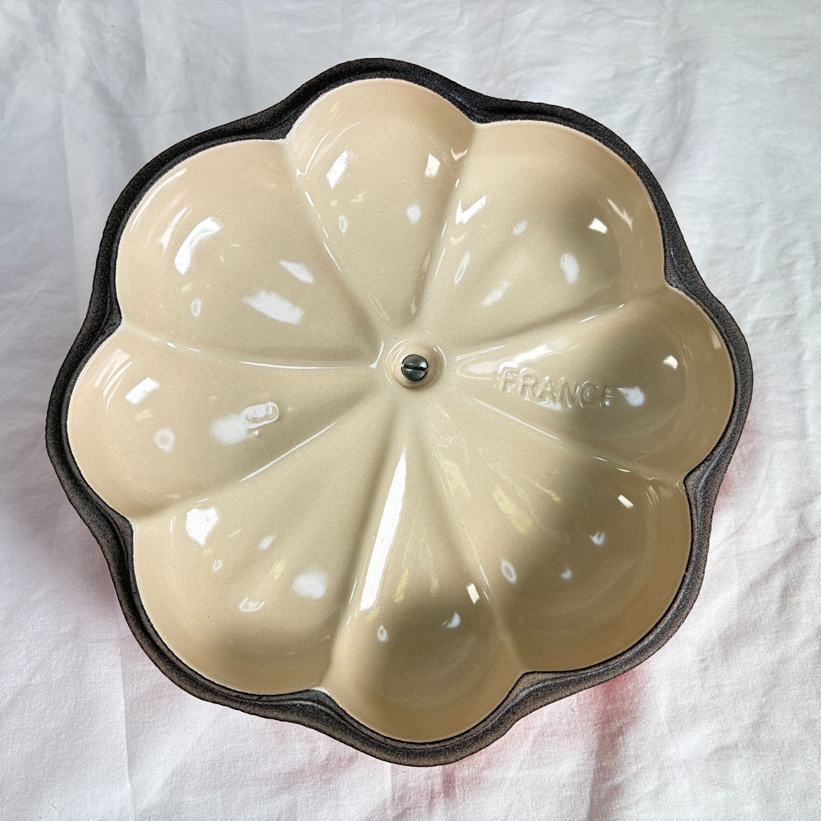 美品　ル・クルーゼ　パンプキンキャセロール　19.L 初期　丸ツマミ　オレンジ Le Creuset ル・クルーゼ ココット・パンプキン オレンジ キャセロール