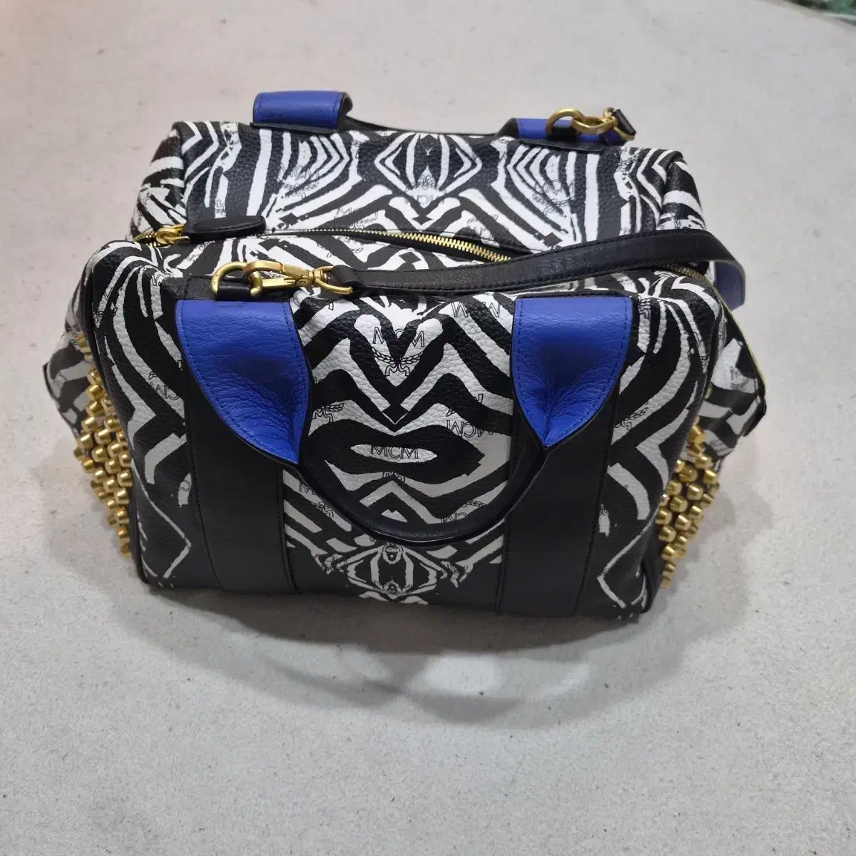 MCM ゼブラトートバッグ