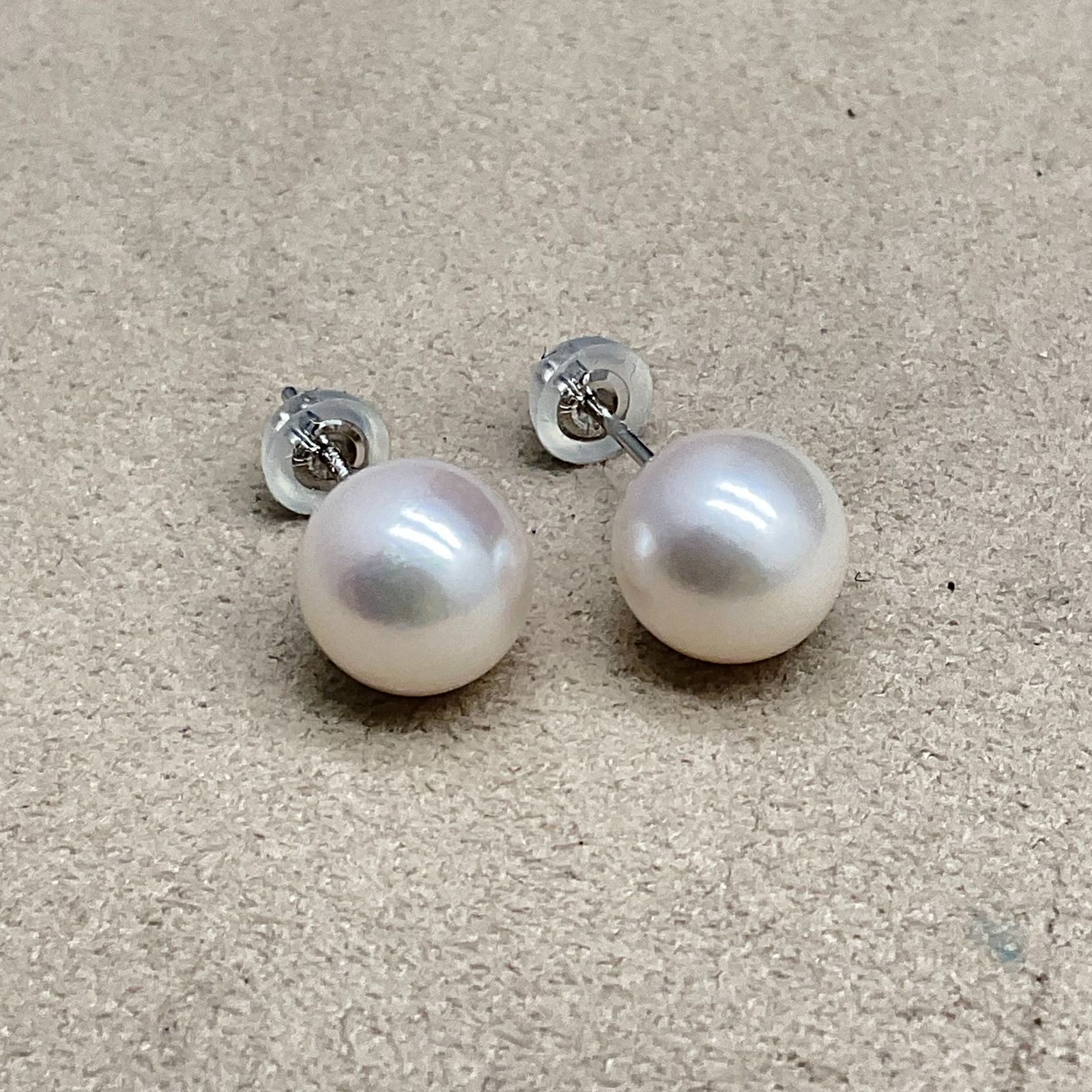 パール 　 K14WG ピアス1.9g B25081012