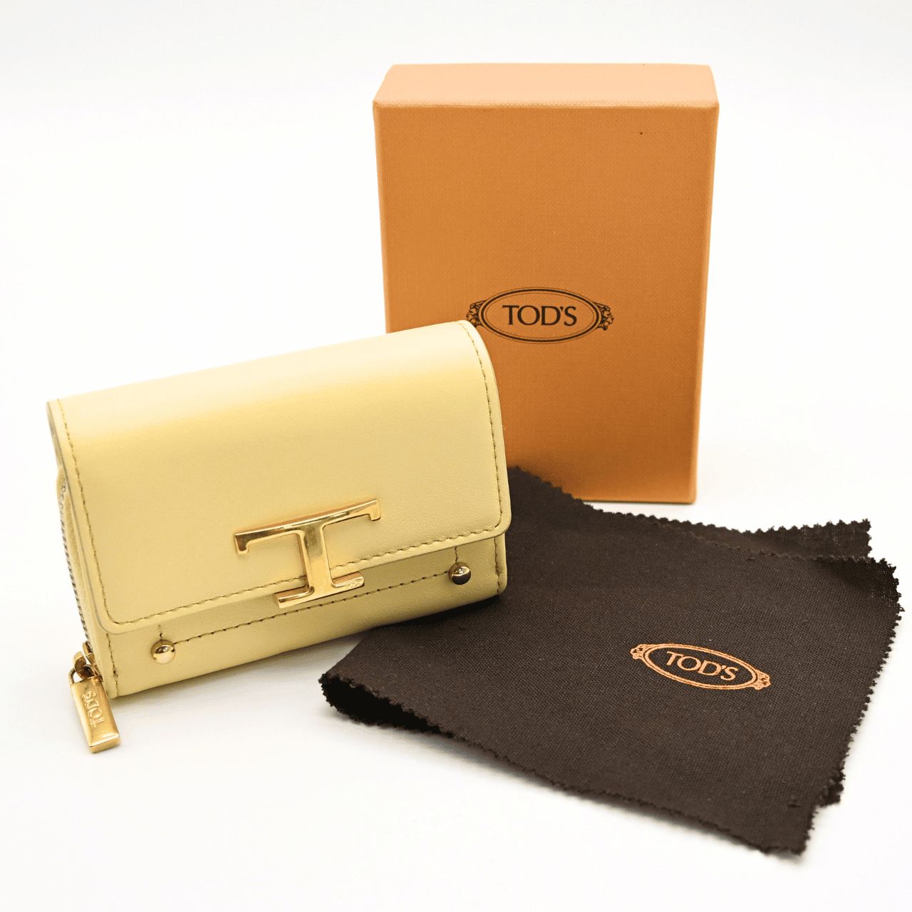 TOD’S トッズ Tタイムレス ミニウォレット レザー イエロー 財布 黄色 コンパクトウォレット (32206)
