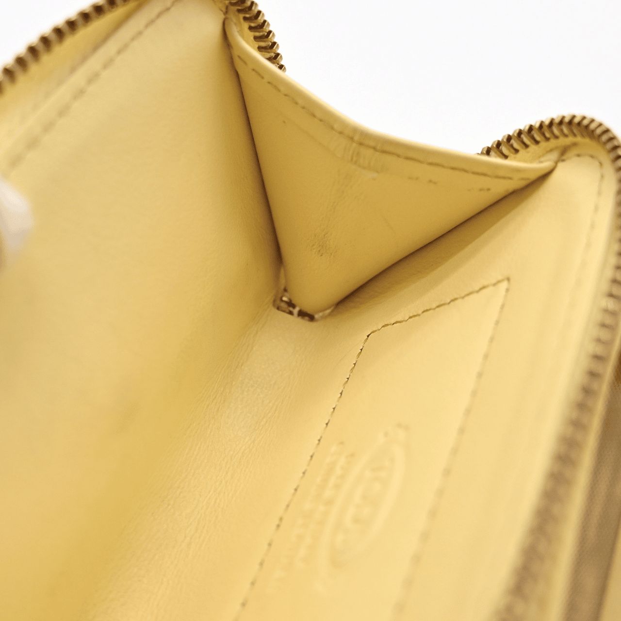 TOD’S トッズ Tタイムレス ミニウォレット レザー イエロー 財布 黄色 コンパクトウォレット (32206)