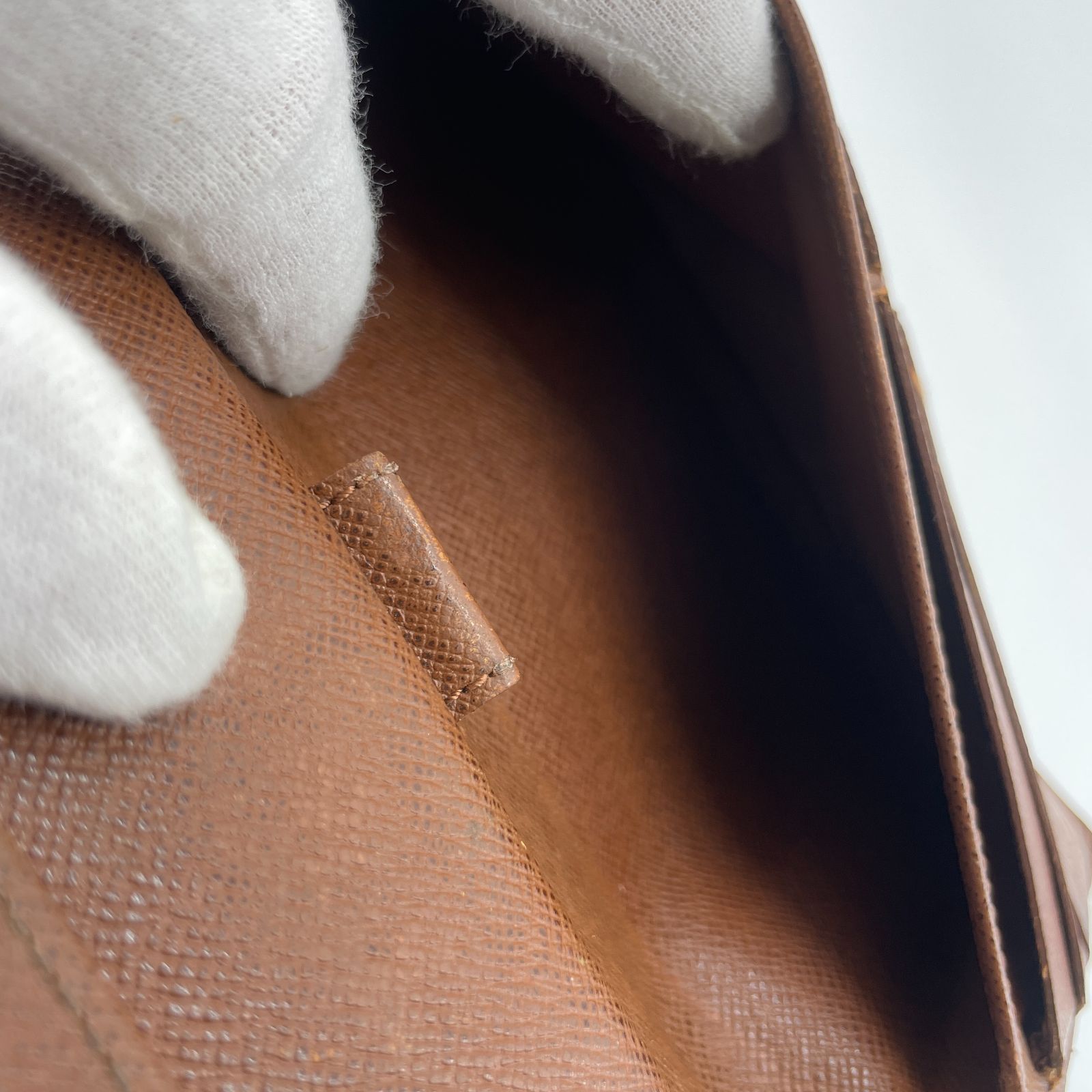 LOUIS VUITTON　ルイヴィトン ポルトフォイユ インターナショナル 三つ折り モノグラム 長財布 ユニセックス ブラウン M61217　シリアル：FL0052