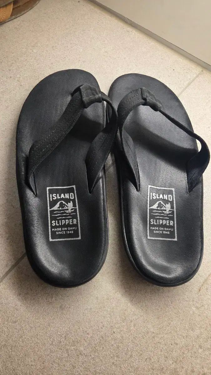 ISLAND SLIPPER スウェード us10 ブラック 出品
