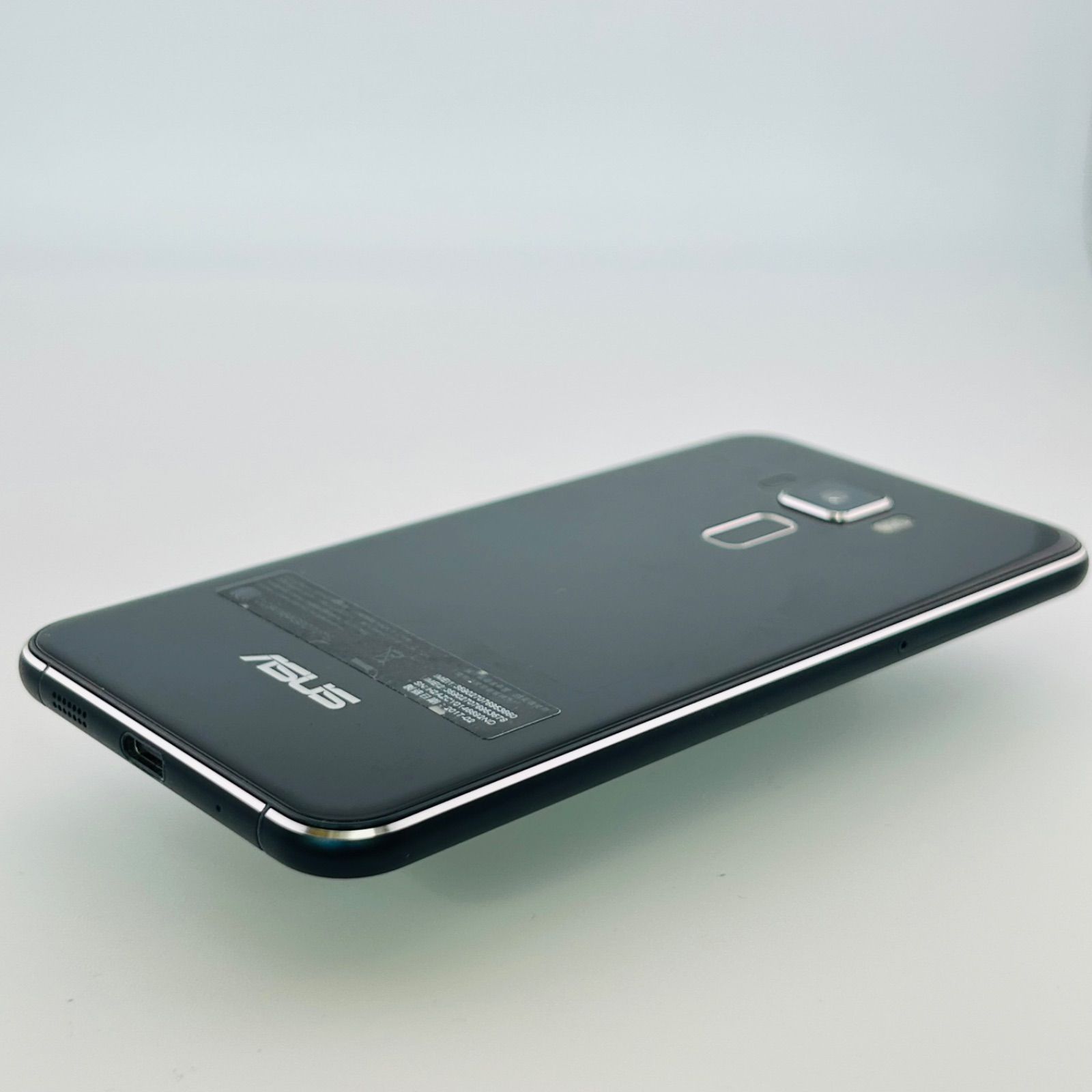 バッテリー良好 ZenFone 3 サファイアブラック SIMフリー(simロック解除済) 白ロム 中古 本体 動作確認済 【最短送料無料】G4-365 バッテリー良好 ZenFone 3 サファイアブラック SIMフリー(simロック解除済) 白ロム 中古 本体 動作確認済 【最短送料無料】G4-365