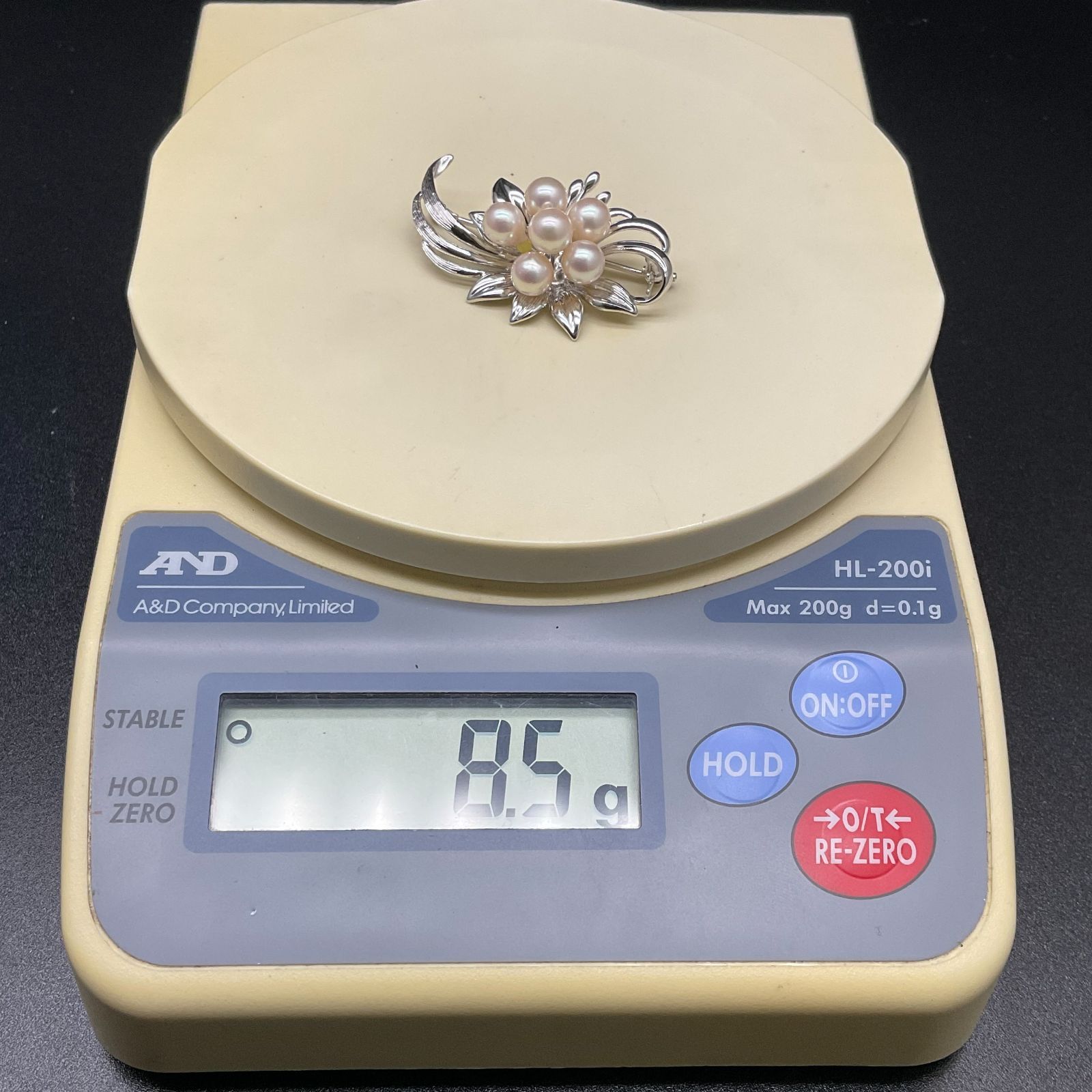 パール 　 SV ブローチ8.5g B25082741
