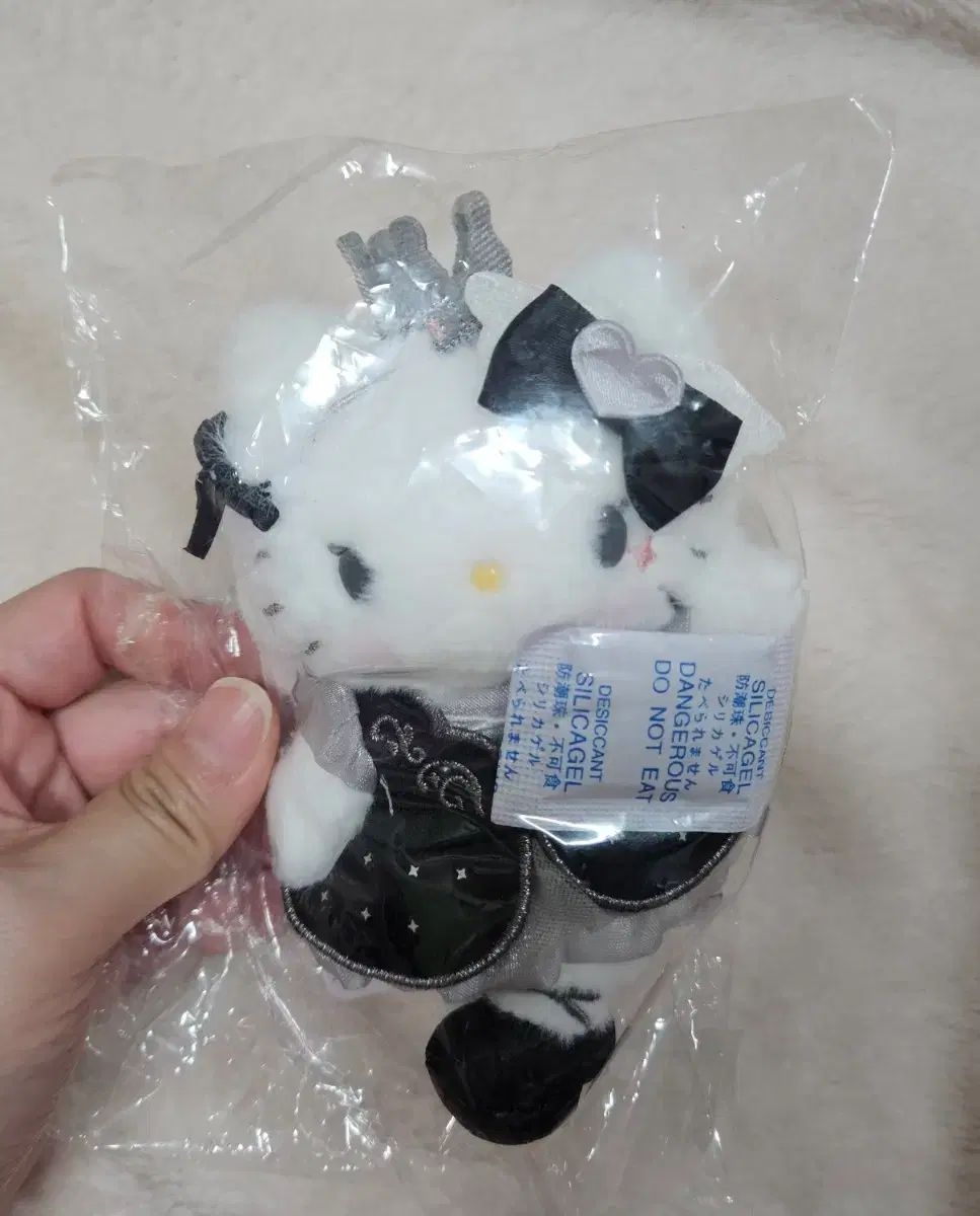 海外版 サンリオ バレリーナ シリーズ ハローキティ マスコット キーホルダー 未開封