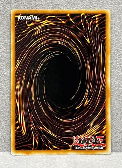 遊戯王 英語版 EU版 三戦の号 OP22-EN003 レリーフ アルティメットレア