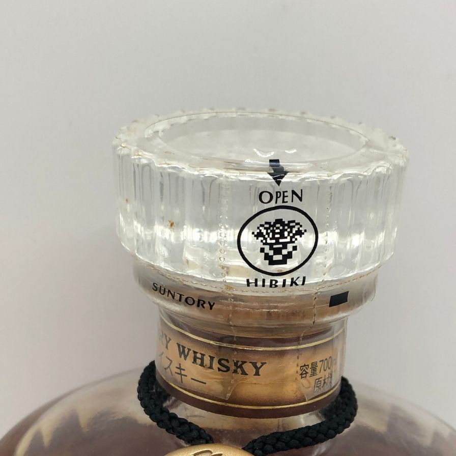古酒 未開栓品 サントリー 響 クリアキャップ 700ml 旧ラベル 裏ゴールド 希少！サントリー響 裏ゴールドラベル クリアキャップ 700ml - メルカリ