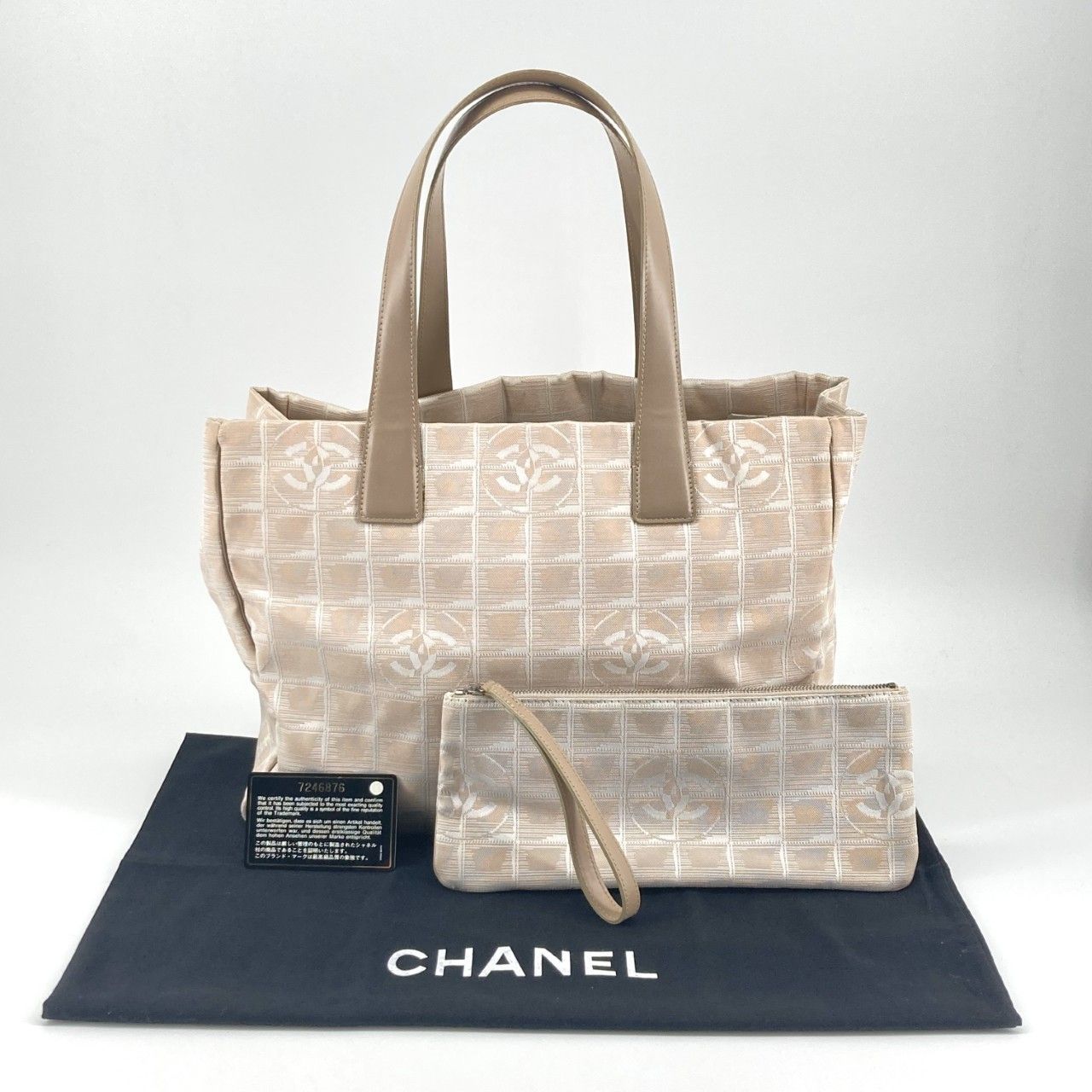 CHANEL（シャネル） ニュートラベルラインMM A15991 トートバッグ