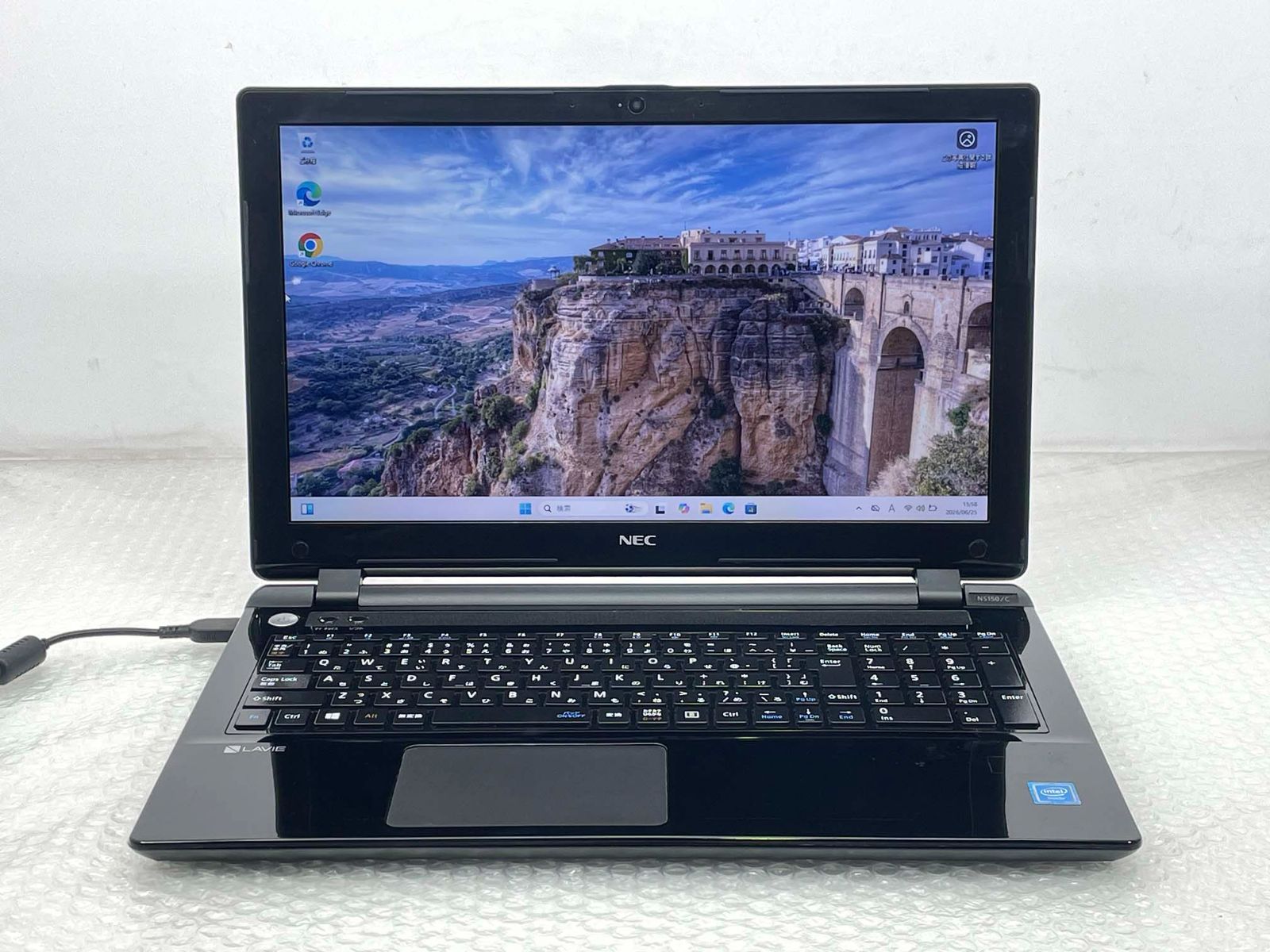 ノートPC a NEC LAVIE PC-NS150CAW 16GB ストレージ無