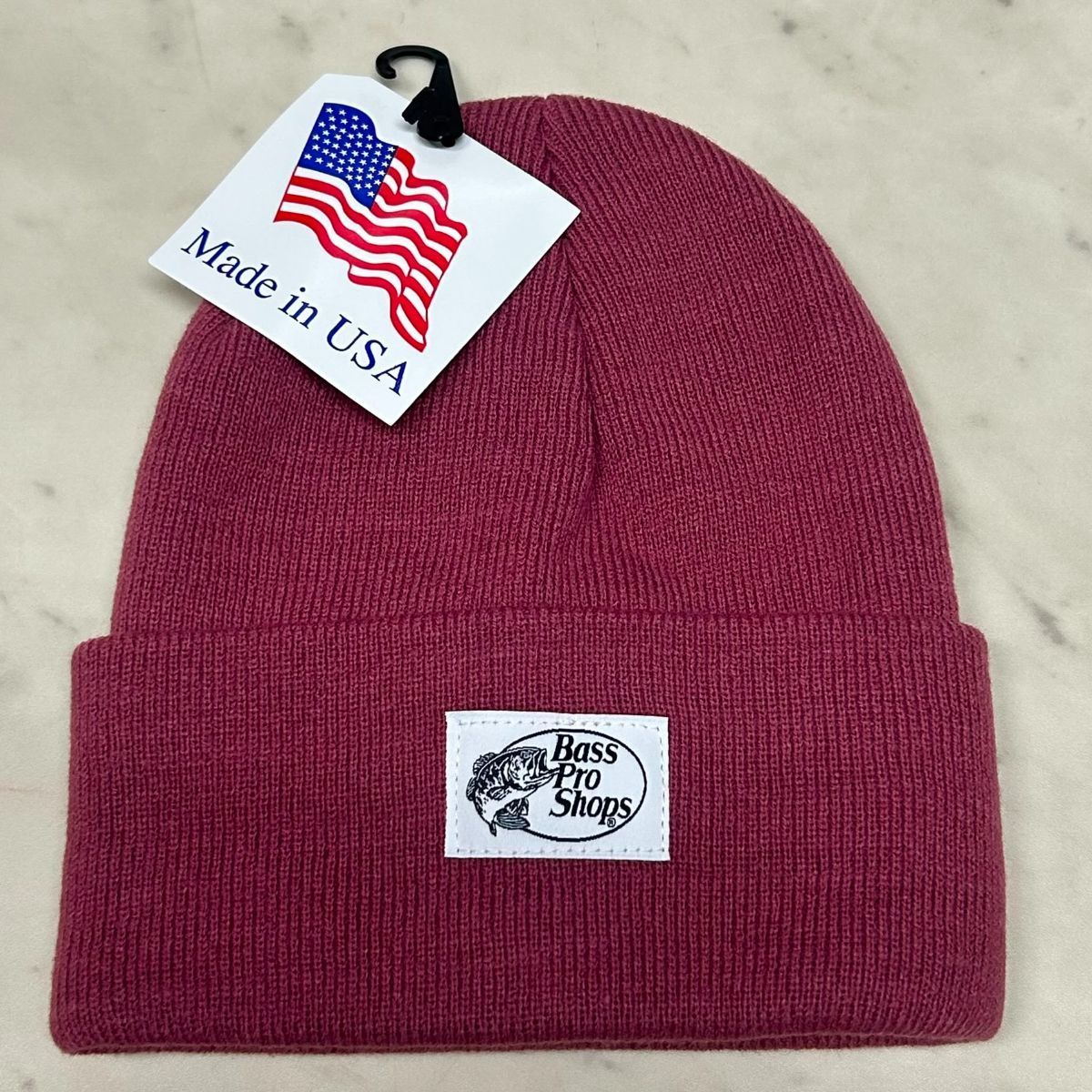 アメリカ製 全米最大級のアウトドアブランド Bass Pro Shops バスプロショップス ロゴラベル ニット帽 ローズ (Bps86)