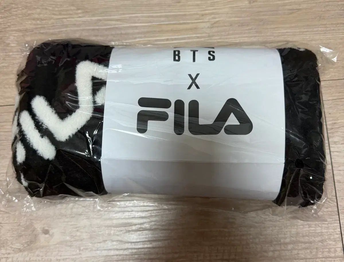 BTS SPEAK YOURSELF FILA X BTS コラボ ブランケット - メルカリ