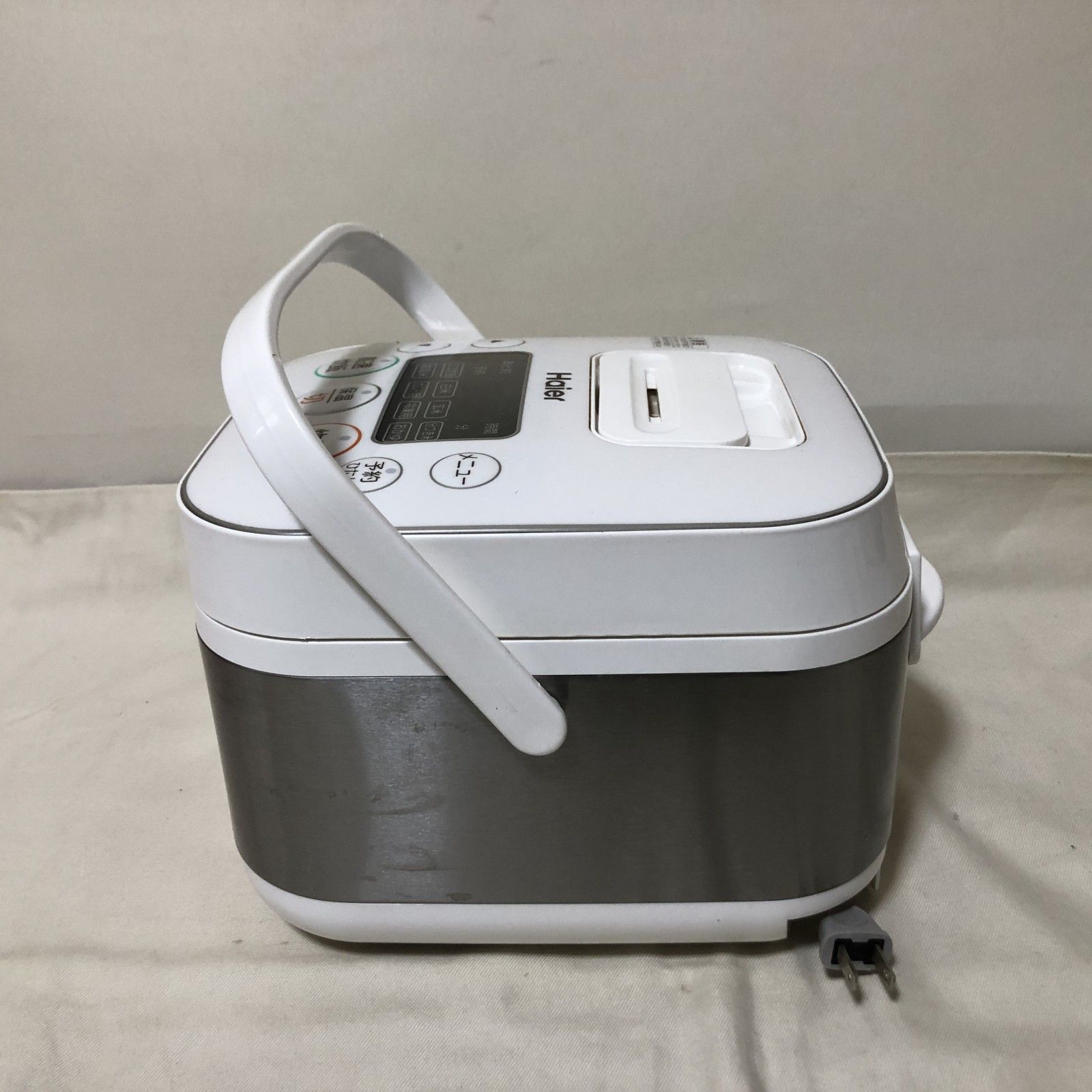 I335 マイコンジャー炊飯器 Haier ハイアール JJ-M31A 炊飯器 0.54L 3 I335 マイコンジャー炊飯器 Haier ハイアール JJ-M31A 炊飯器 0.54L 3