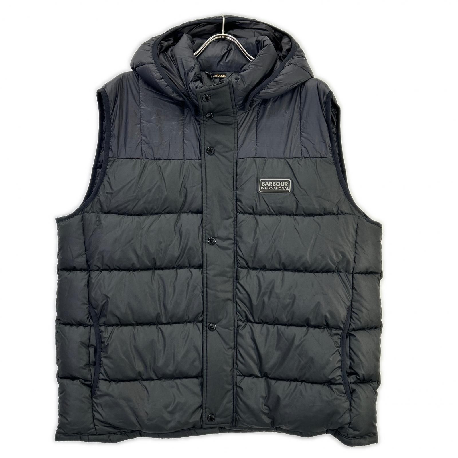 Barbour バブアー MGI0143BK11 ブラック INTERNATIONAL 中綿ダウンベスト XXL Barbour バブアー MGI0143BK11 ブラック INTERNATIONAL 中綿ダウン