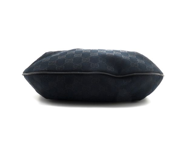Gucci ブラック ショルダーバッグ GUCCI グッチ バッグ シェリーラインGG ショルダーバッグ ブラック