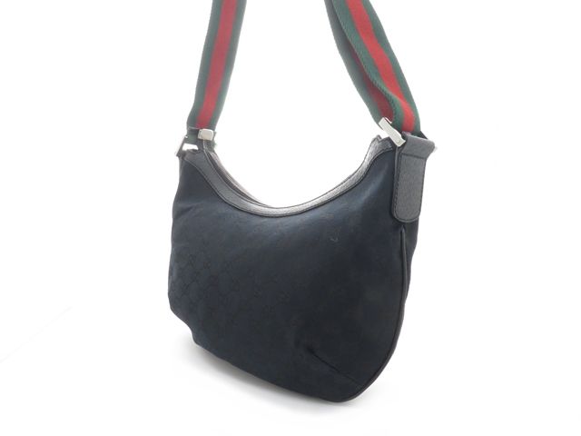 Gucci ブラック ショルダーバッグ GUCCI グッチ バッグ シェリーラインGG ショルダーバッグ ブラック