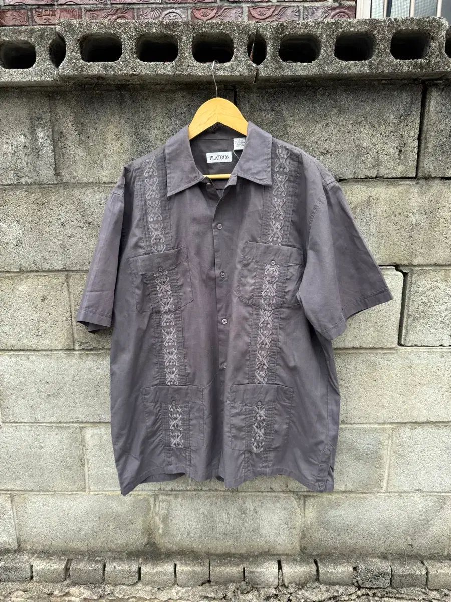 Platoon ヴィンテージ キューバ グァジャベーラ シャツ ダークグレー L