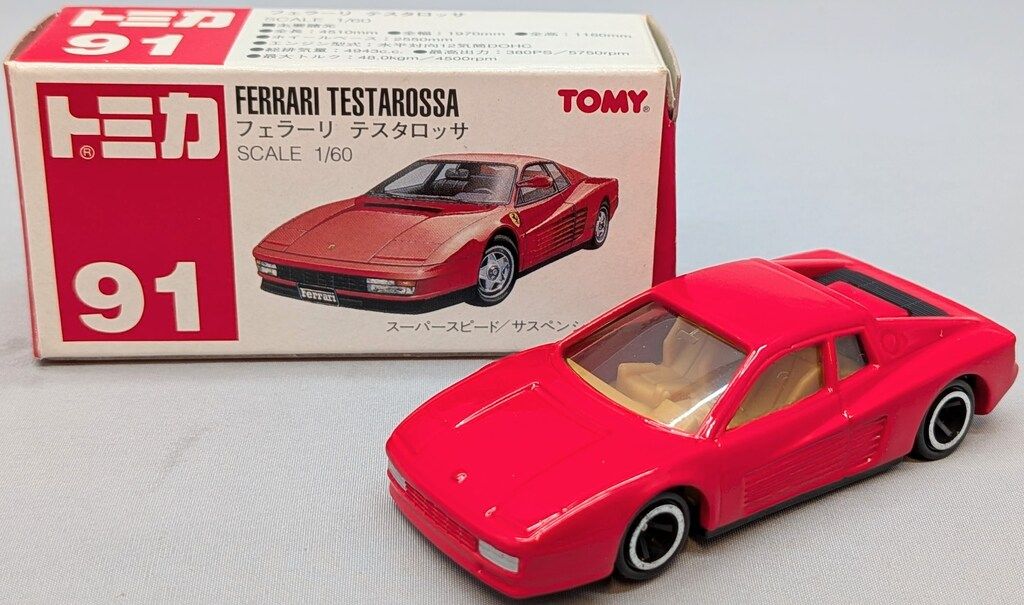 TOMY トミカ赤箱中国製 フェラーリ テスタロッサ/赤 肌色ピンク内装 モス窓 91-2-24