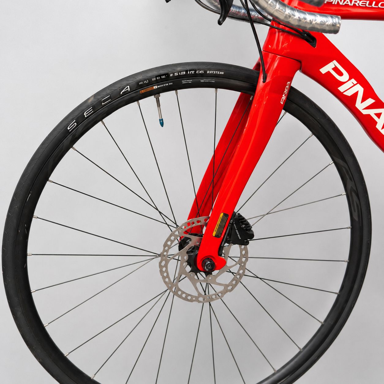 ほぼ新車級/105搭載】PINARELLO PARIS DISK 105（ピナレロ パリス 