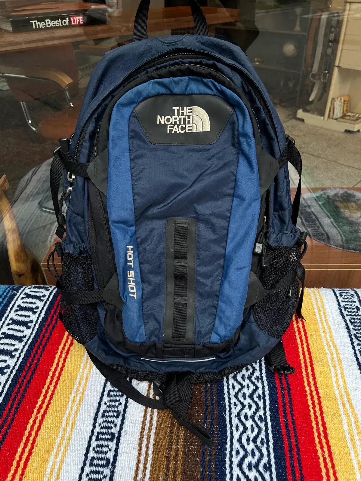 THE NORTH FACE ザノースフェイス 핫 Face the Sun ショット バックパック ブルー