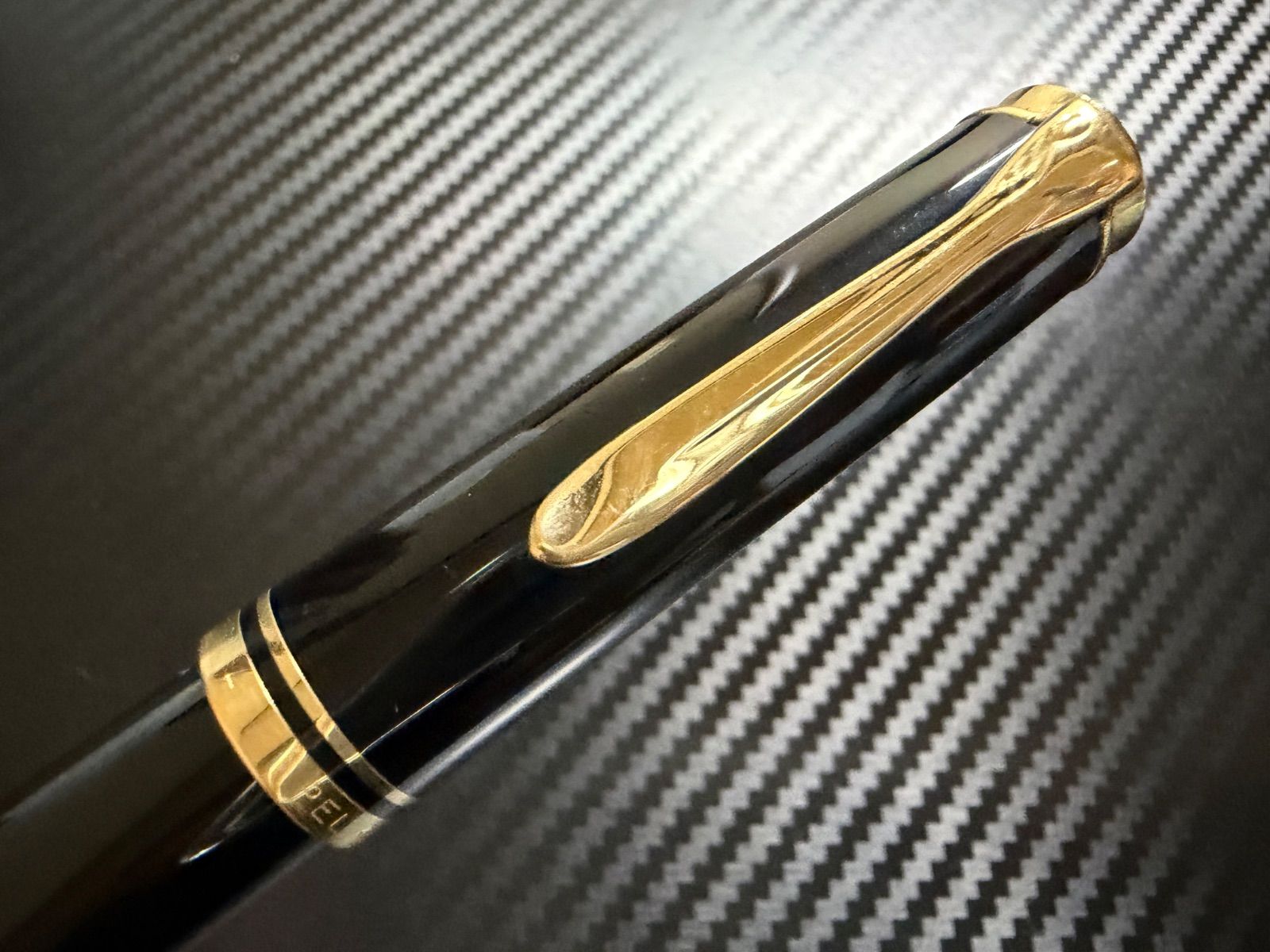 極美品 ペリカン pelikan スーベレーン 旧型 R400 ローラーボール