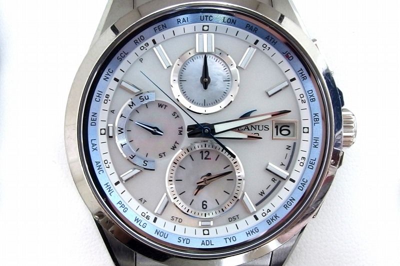 【233046】＜元箱付＞ CASIO カシオ 【白蝶貝モデル】 オシアナス OCEANUS シェルダイヤル ソーラー電波 腕時計 0CW-T2610H