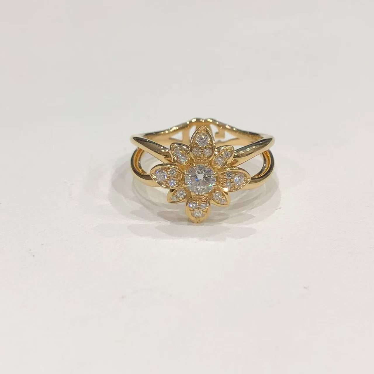 グッチ GUCCI フローラ リング K18YG ダイヤモンド 指輪 #15 日本限定 レディース【中古】
