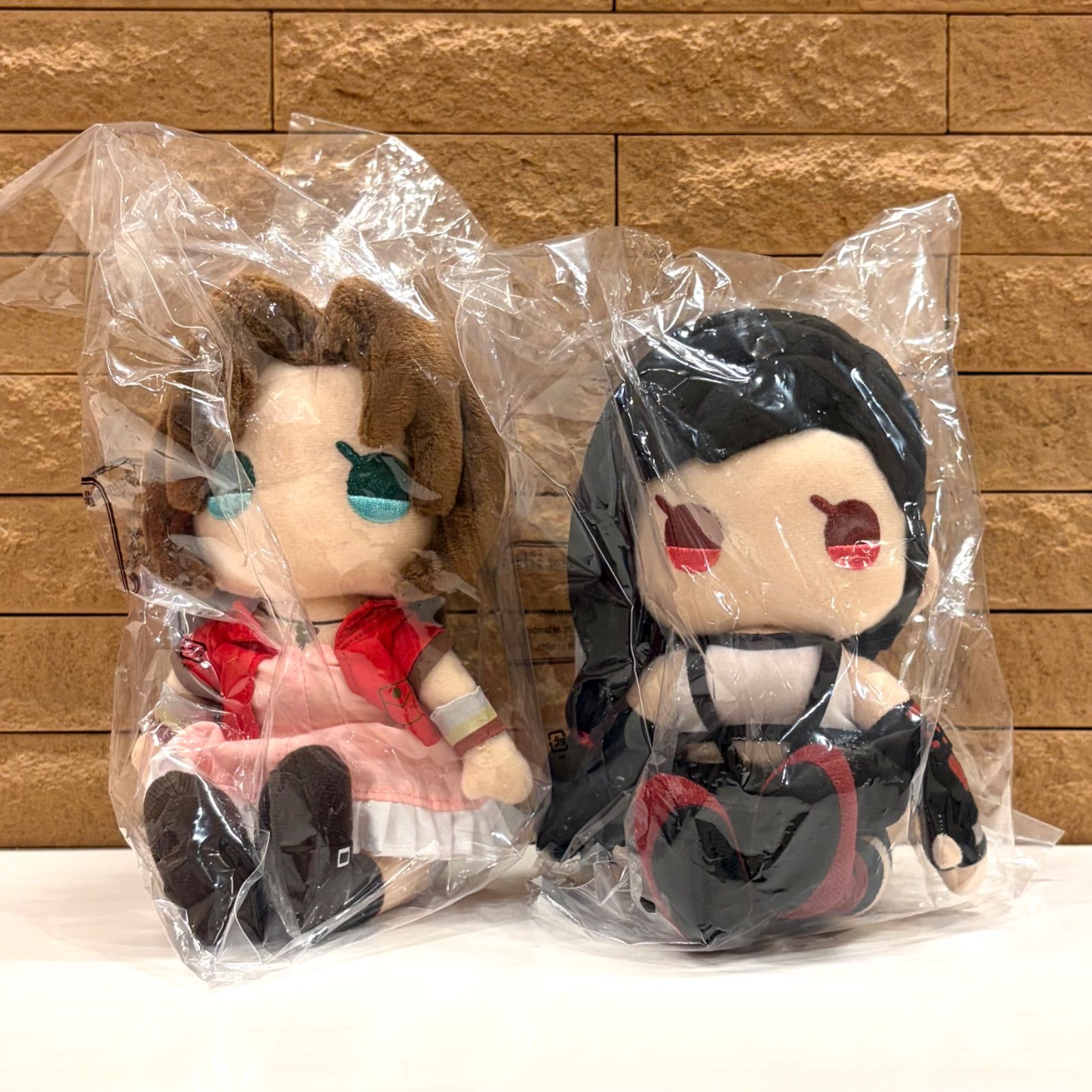 新品未開封　スクウェア・エニックス　ファイナルファンタジーVII リメイク　ぬいぐるみ　ティファ・ロックハート