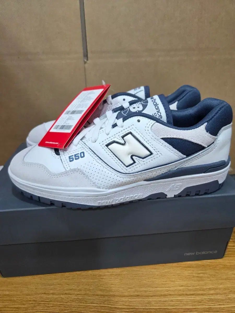 ニューバランス BB550STG 260サイズ 新品