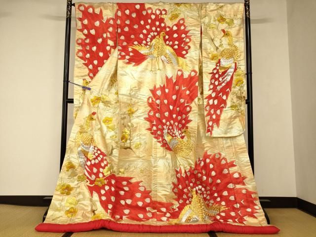 平和屋本店●色打掛　和装　婚礼　結婚式　花嫁　神社挙式　駒刺繍　枝梅孔雀文　金銀糸　逸品　AABJ2762fw